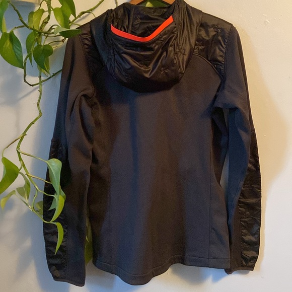 Helly Hansen mid layer - Picture 4 of 6